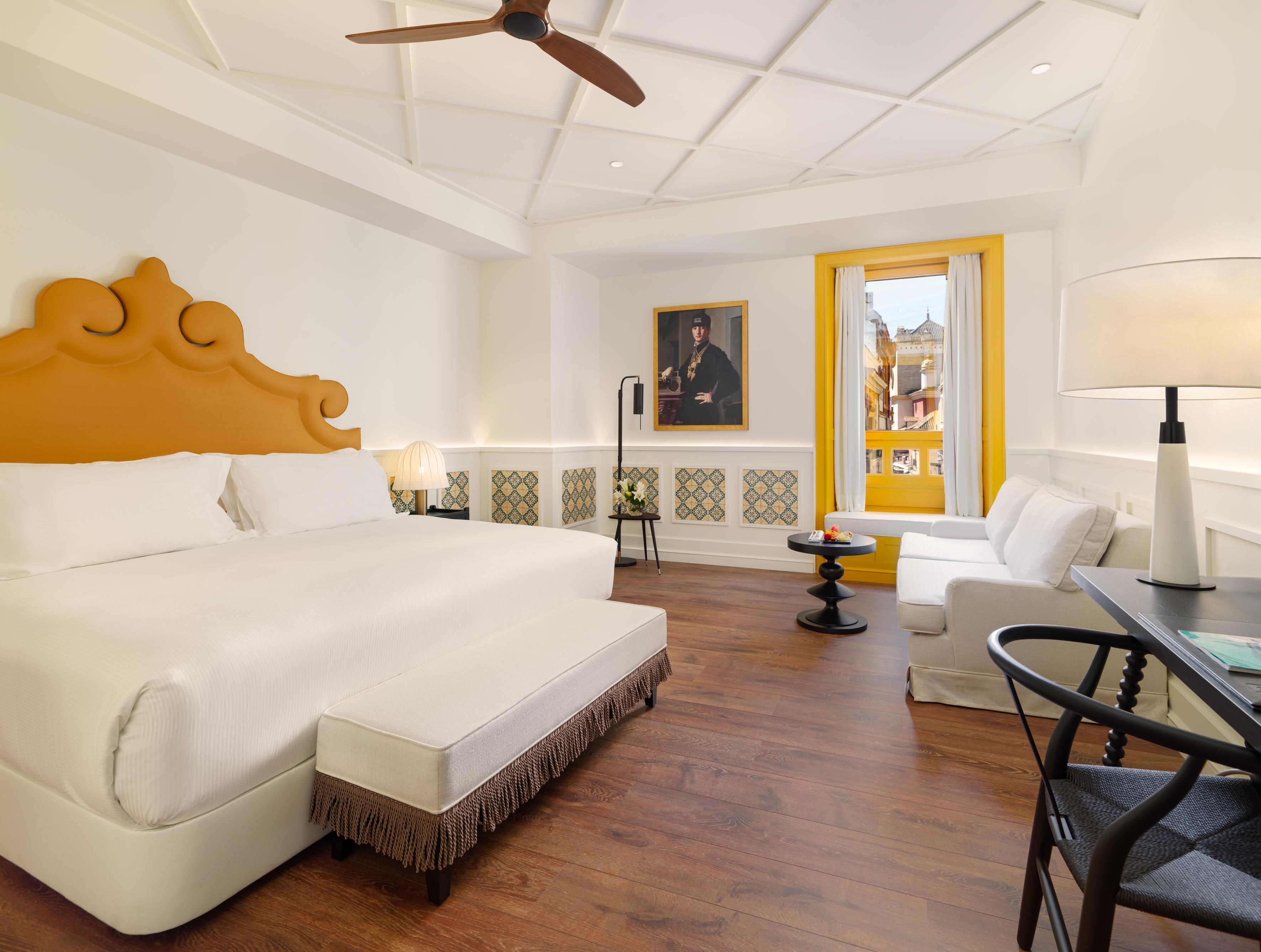 H10 Casa De La Plata Hotel 4*